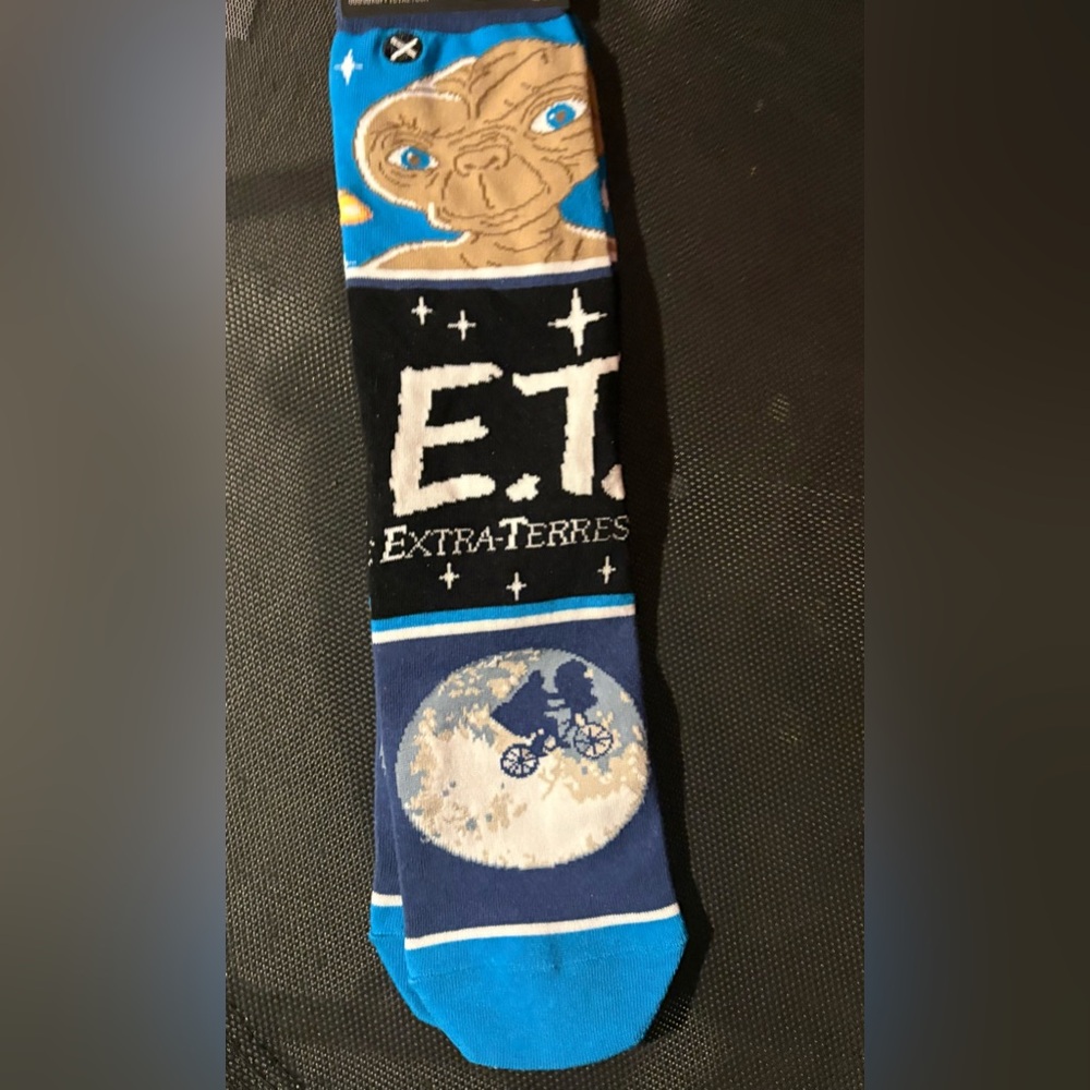 E.T. Extra-Terrestrial Themed Men's Socks - Black and Blue